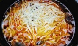 爆料火锅面怎么煮的视频,一招解锁美味秘诀